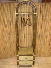 Ratanová police s věšákem hnědá 6847