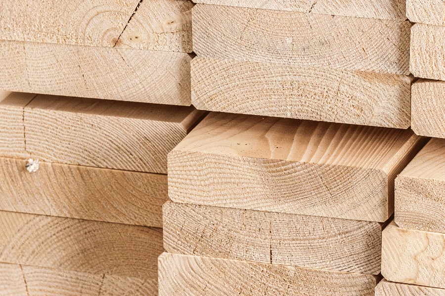 Detail KVH hranolu 40 mm